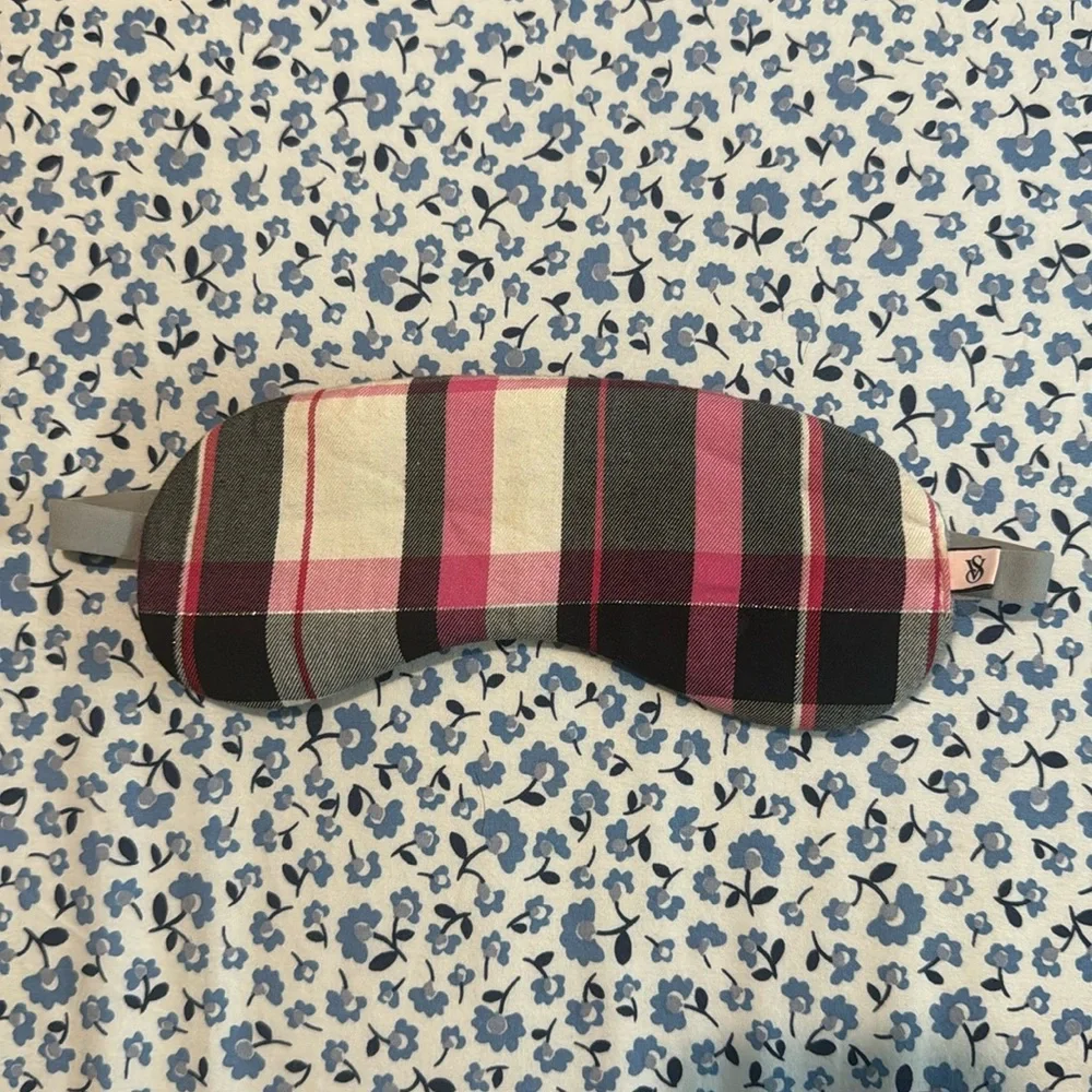 VS Sleeping Plaid Eye Mask